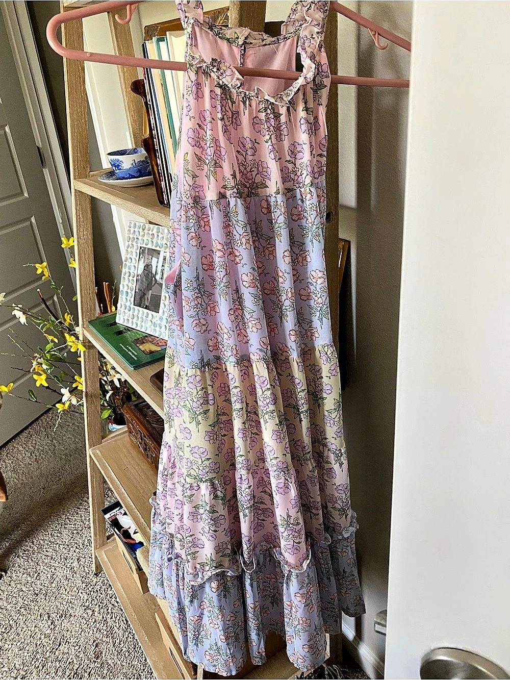 Juliana’s Floral Tiered Dress - Picture 5 of 6